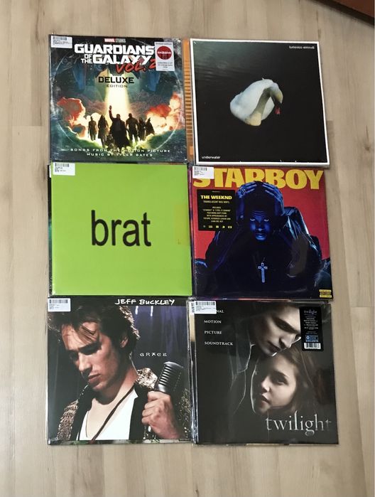 Виниловые пластинки , винилы