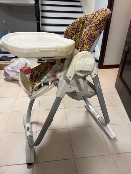 Детский стульчик для кормления Chicco