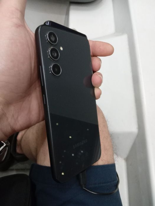 Samsung S20 FE  ecran crapat doar partea de sus 3cm