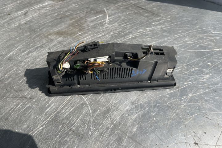 Climatronic Comanda clima AC 64116916882 / 64.11 6 916 882 BMW Seria