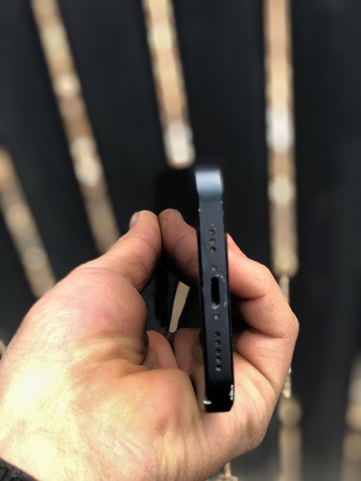 Айфон 13 срочно сатылады