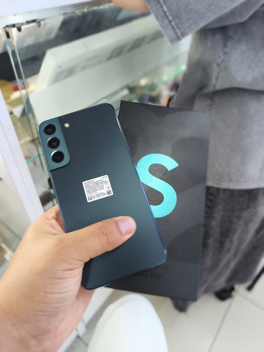 Samsung S22 plus как новый 256