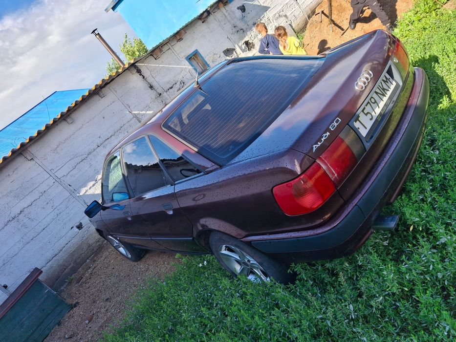 Продам Ауди 80 ..
