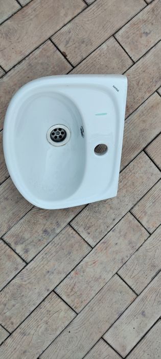 Рукомойник маленького размера