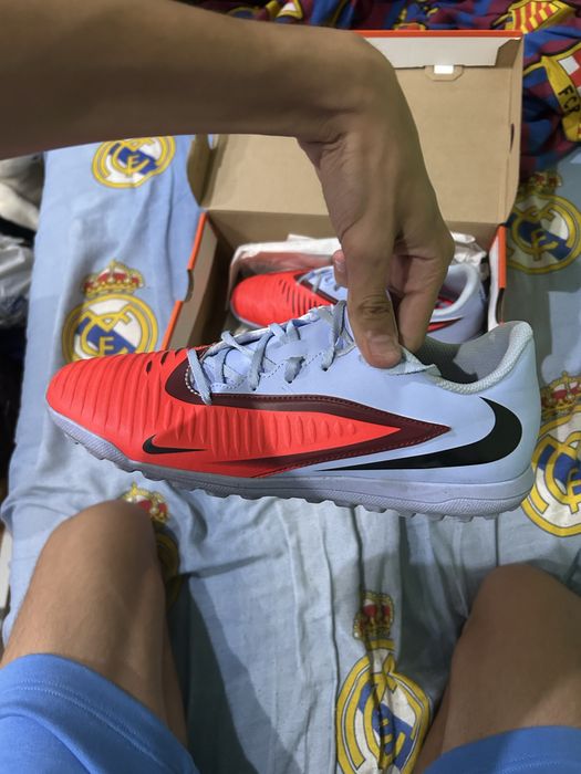 Продавам Стоножки Nike phamtom 6