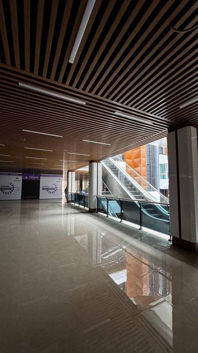 Сдается в Аренду  в Торговом Центре Сити  59м2  1 вый этаж