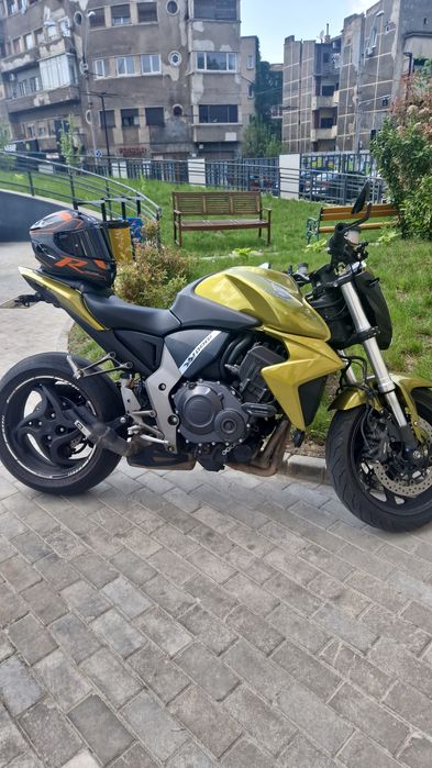 Honda cb1000r 2009 abs