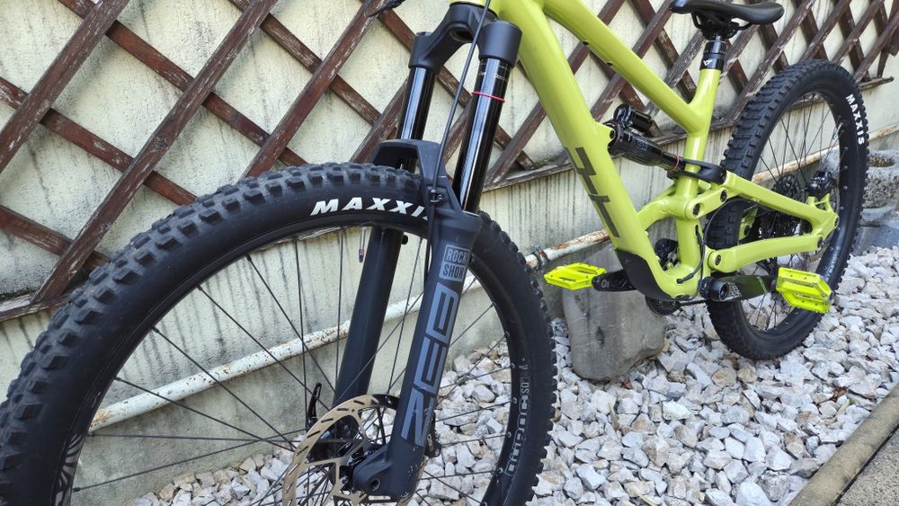 Bicicleta Full suspension enduro YT Capra Core 1 MX 2024