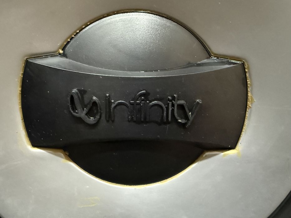Сабвуфер infinity 30 см 5000 ват  кенвуд усилитель