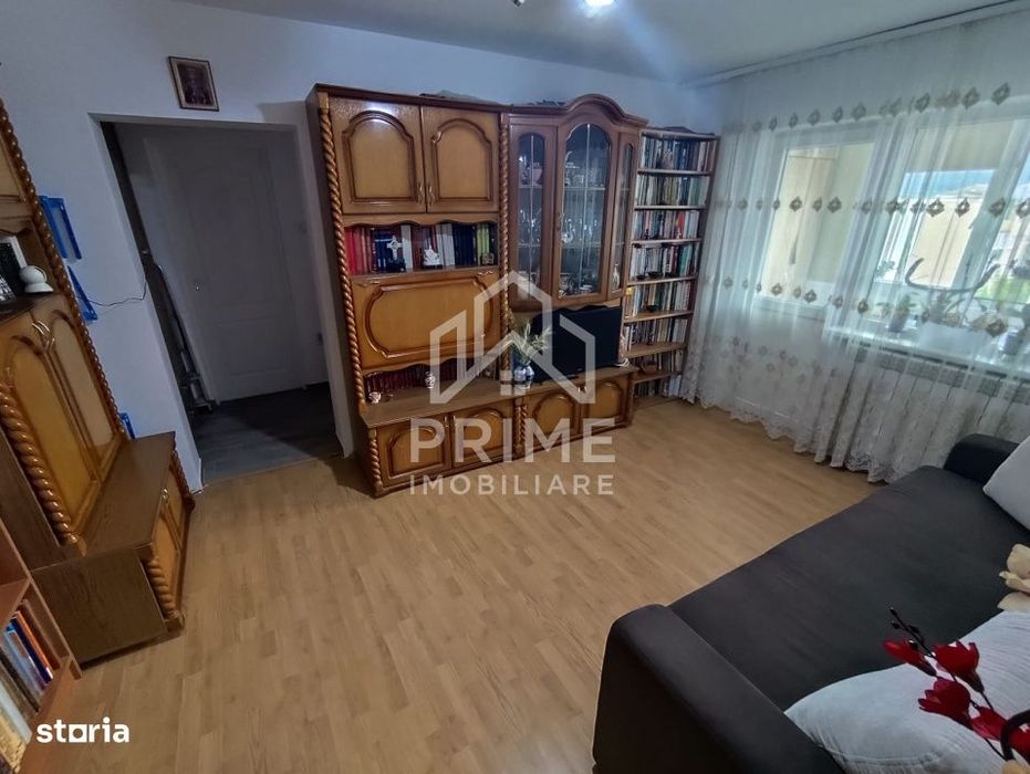 Apartament 2 camere, 37 mp, zona Cugir