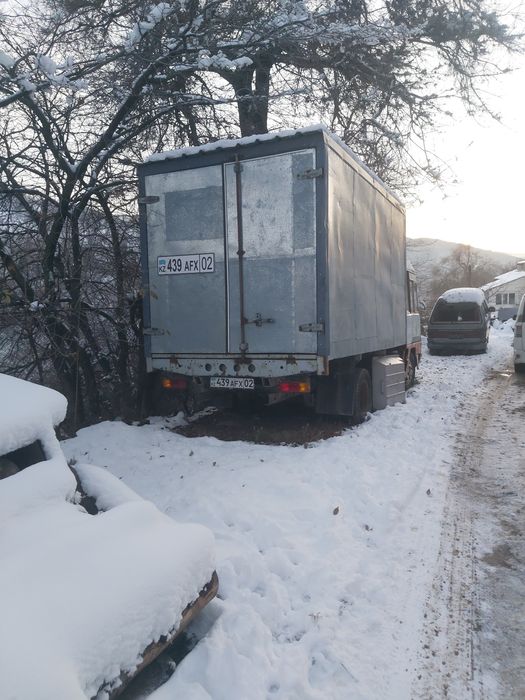 Продам грузовик Китай