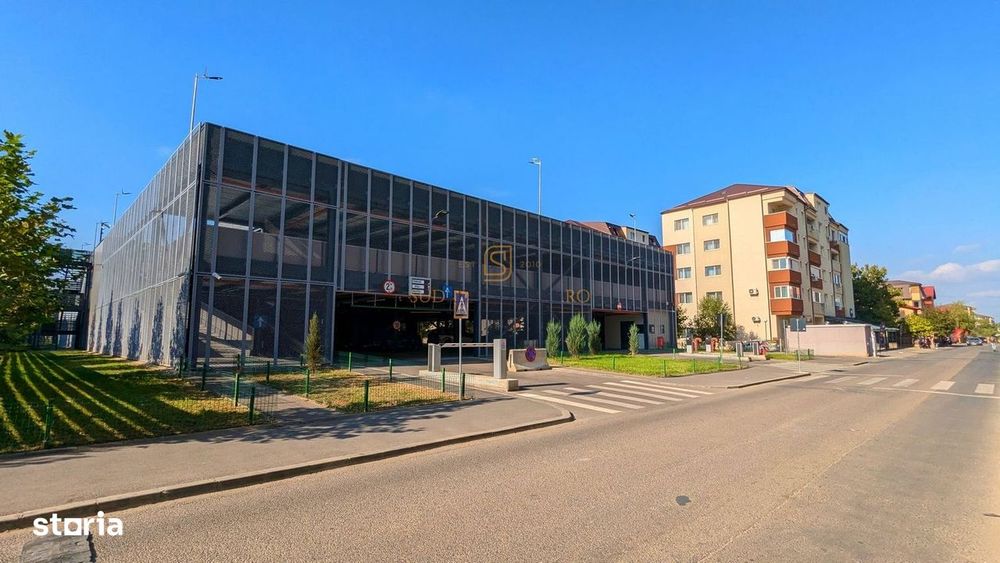 Apartament cu scara interioara - 2 camere,finisaje noi, metrou Berceni