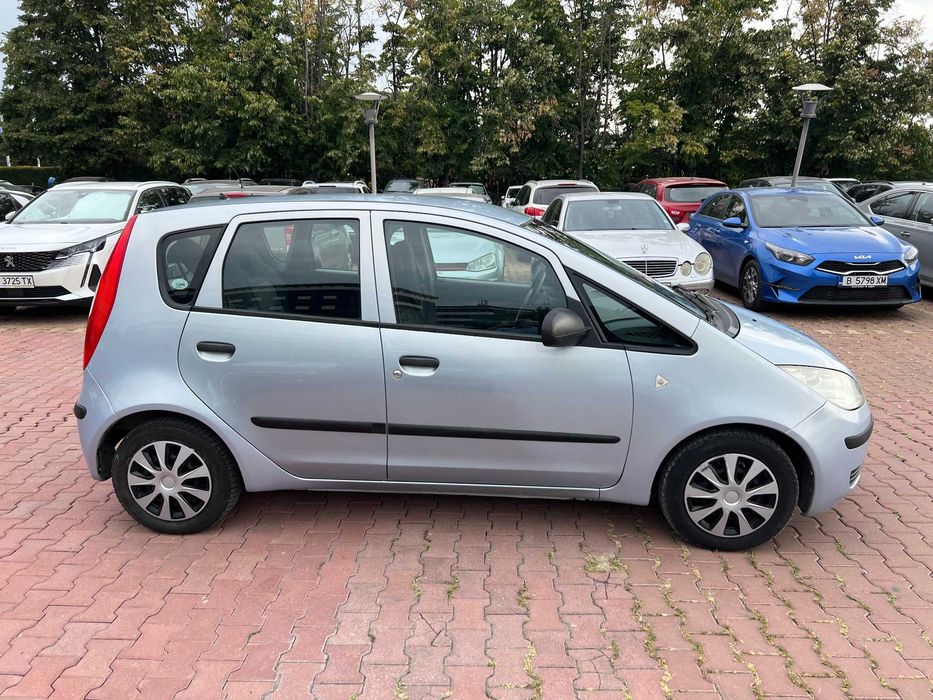 MITSUBISHI COLT климатик,4врати