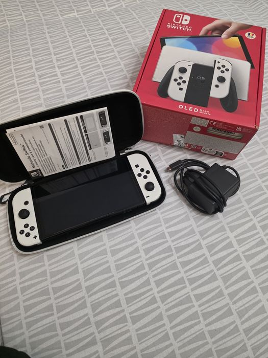 Nintendo  Switch OLED