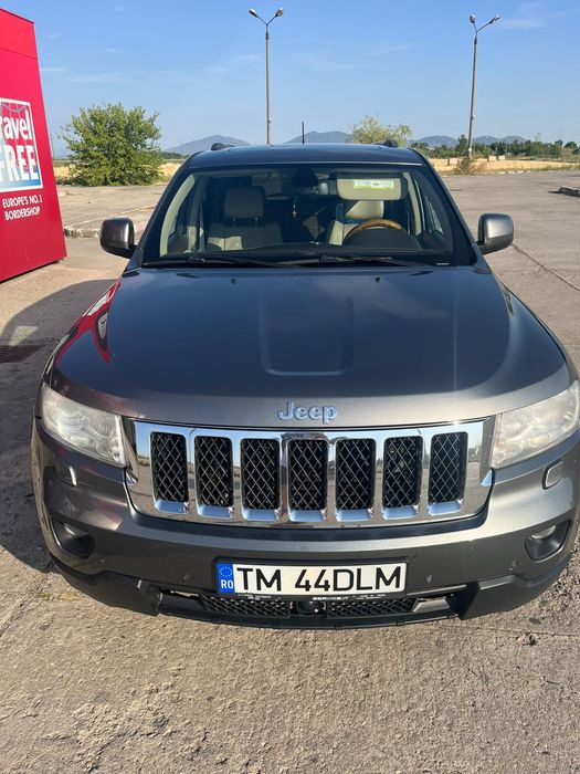 Vând Jeep GrandCherokee Overland 3.0d 2013