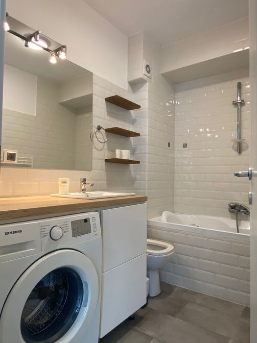 Apartament de închiriat semidecomandat cu 2 camere 54 mp