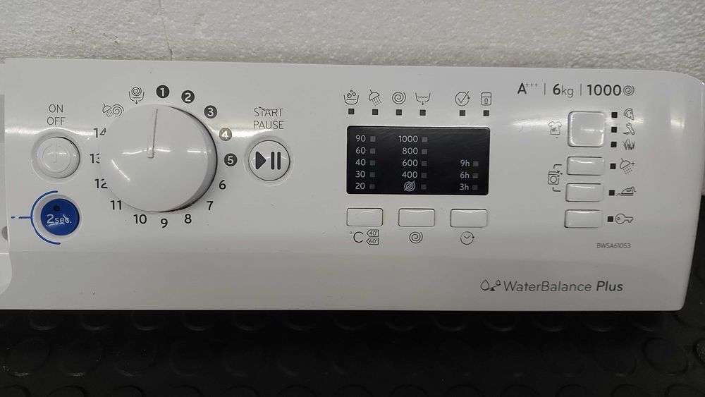Panou bord comanda  Masina de spalat Indesit Innex BWSA 61053 / R22