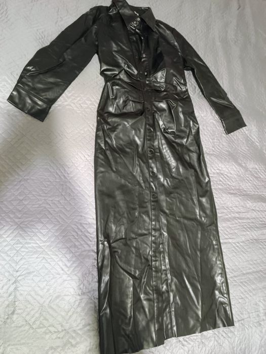 Продам платья 46 размера