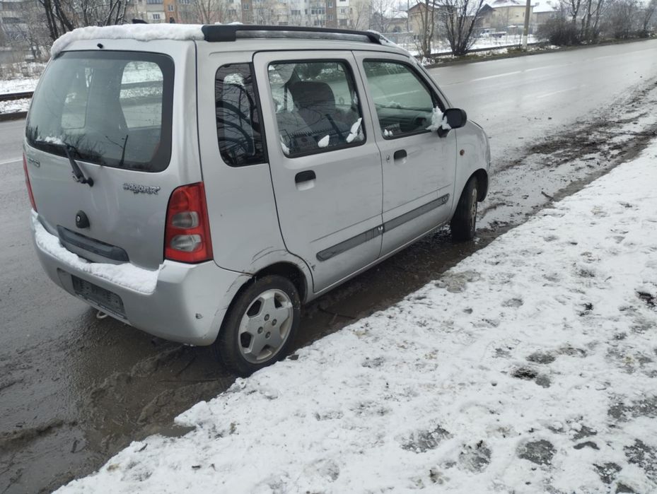 Suzuki Wagon R+ 1.3i на части !!!
