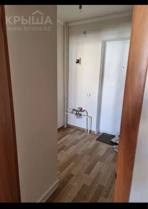 1 бөлмелі пәтер жалға беріледі.