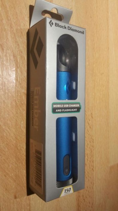 Lanternă + power bank Black Diamond Ember 150 lumeni