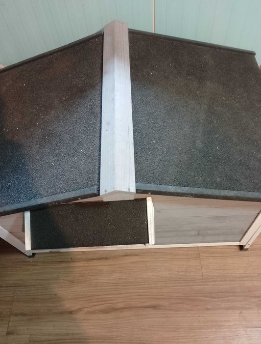 Cușcă pentru câini talie mică și medie din lemn de brad 109x79x72 cm