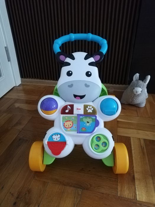 Уокър на  Fisher Price