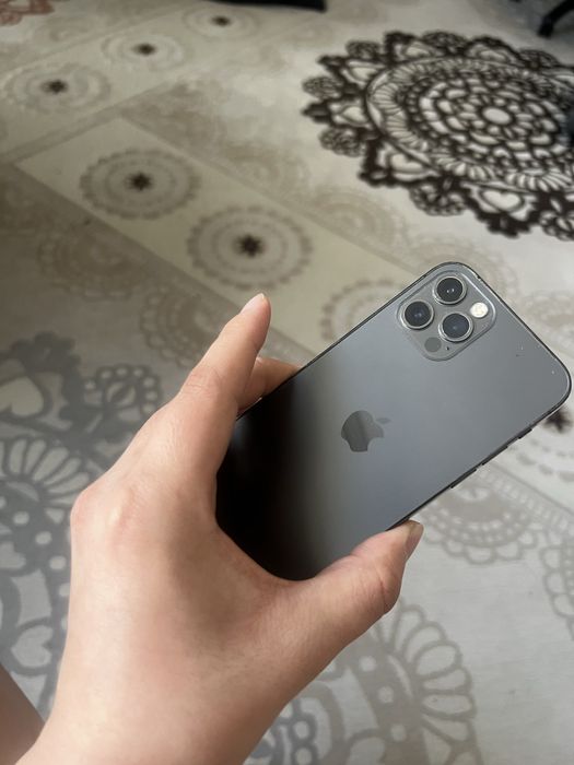 Продам iPhone 12 Pro 128gb