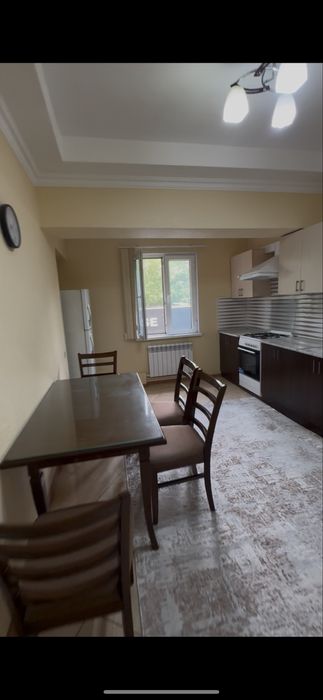Сдается квартира 1 в 2 на ойбеке, сзади корейского посольства