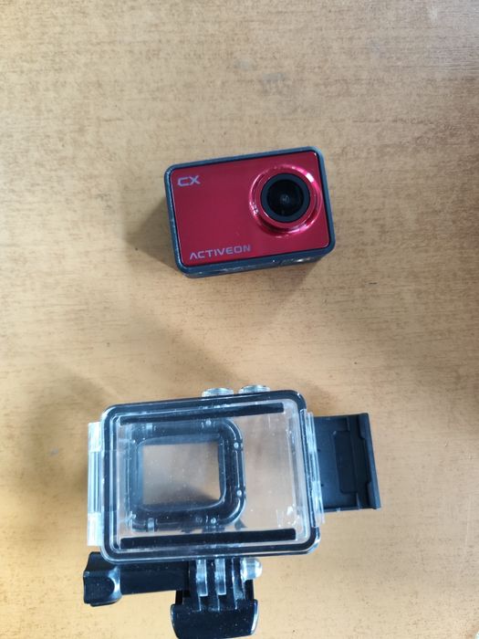 Camera video sport ActiveON CX full HD 1080 la 30 fps, ecran LCD, WiFi, SD card de 16gb
Produs NOU