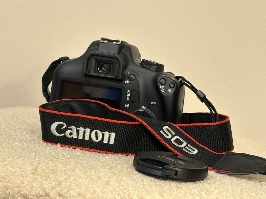 Фотоапарат CANON EOS4000D