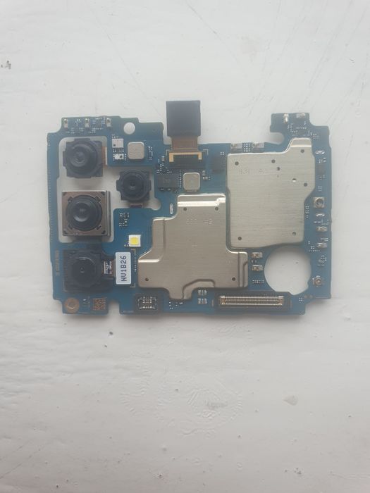 Продам материнскую плату от телефона Samsung galaxy a32