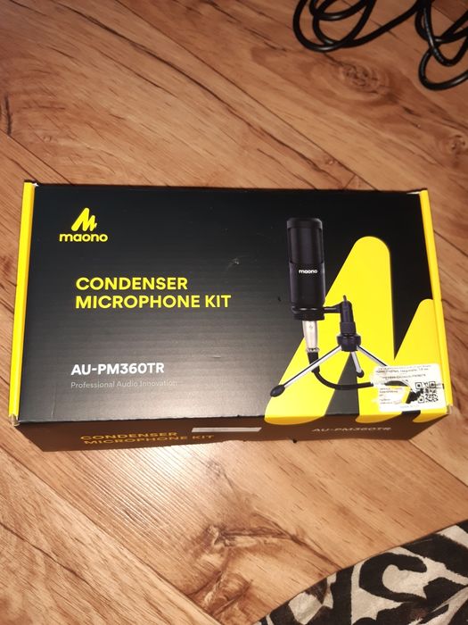 Микрофон проводной новый