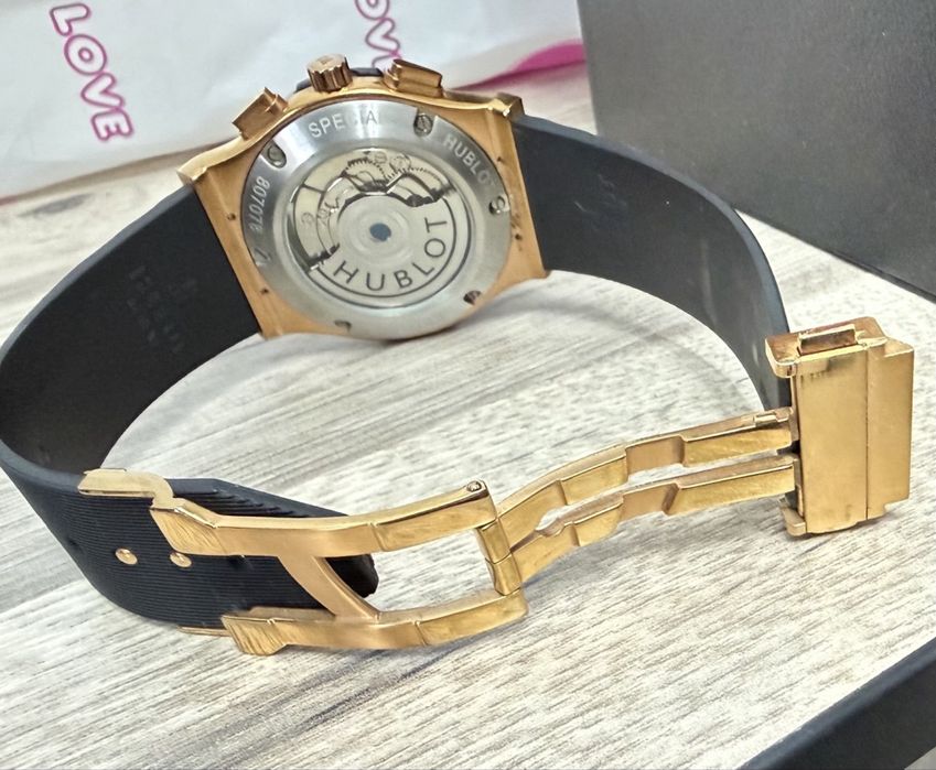 Hublot soat часы