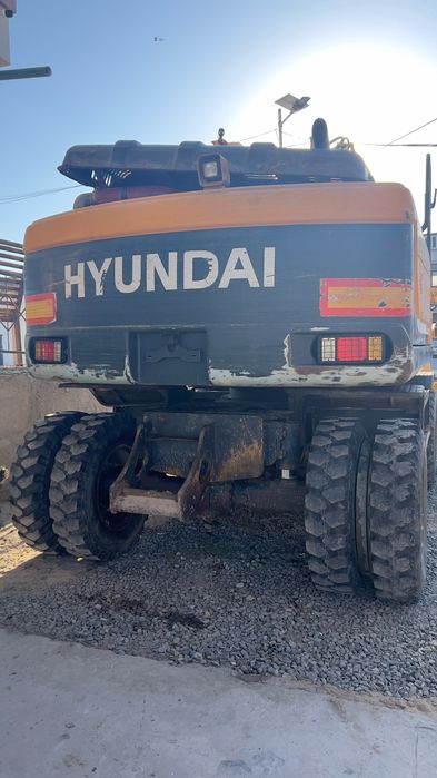 Ekskavator Hyundai 140 W. Экскаватор Хундай 140