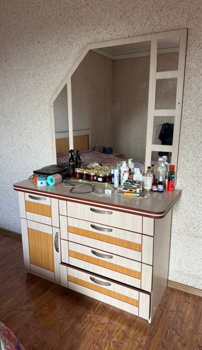 Спальний гарнитур, мебель