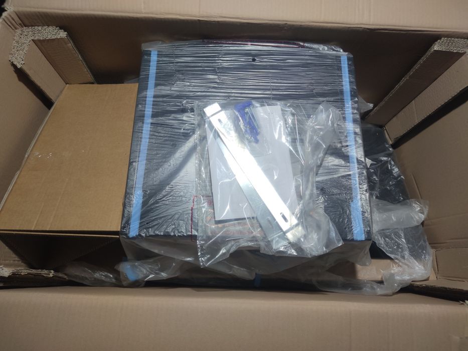 Hota incorporabila Electrolux înclinată