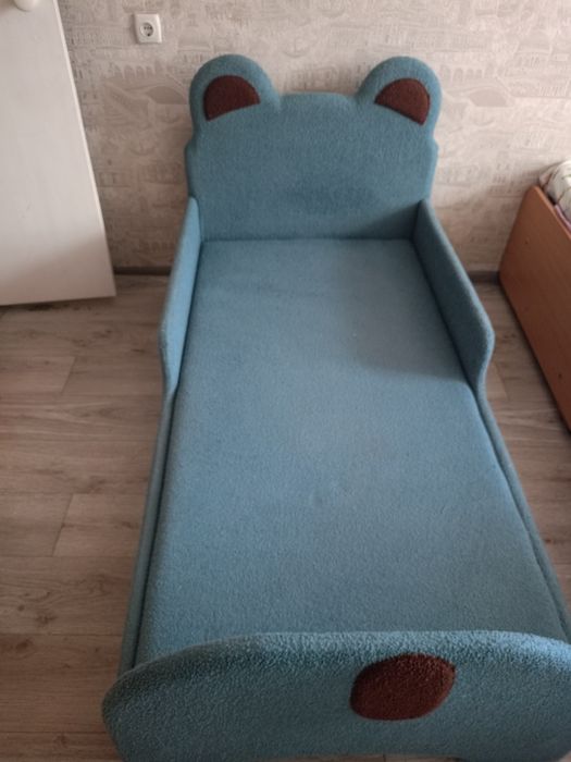 Продам диван детский
