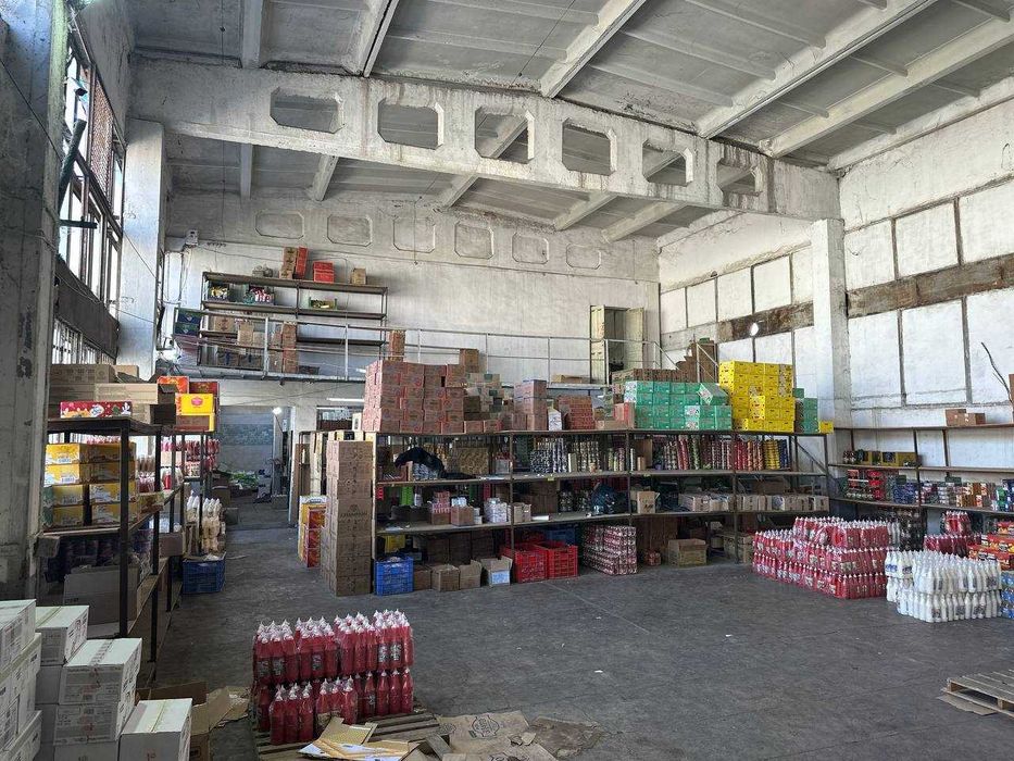 Сдается склад − 2550 м²