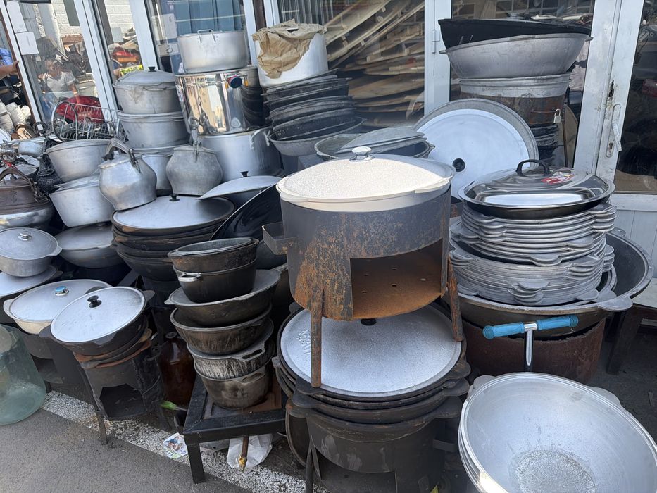 Казаны разные ,новые,старые,очаги
