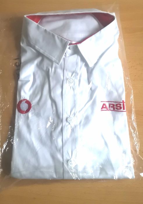 Cămașă Vodafone Arsis