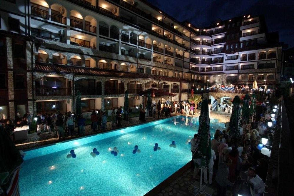 Продава се Двустаен апартамент в Свети Влас - 63 кв.м за 1332 €/кв.м - Снимка #13