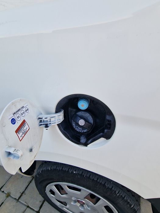 FIAT Doblo Cargo Van , SUPER OCAZIE 93069 km reali