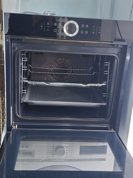 Фурна за вграждане BOSCH Serie 8