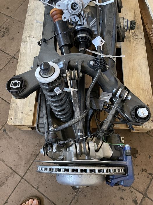 Punte spate BMW seria 3 G20 G21 planetara,etrier,grup,disc,fuzeta,brat