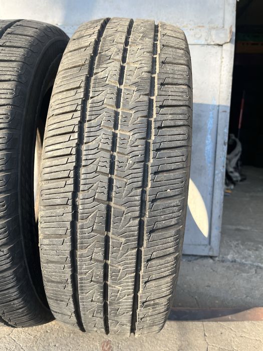 2 бр. гуми за бус 195/60/16C Continental DOT 3921 6,5 mm