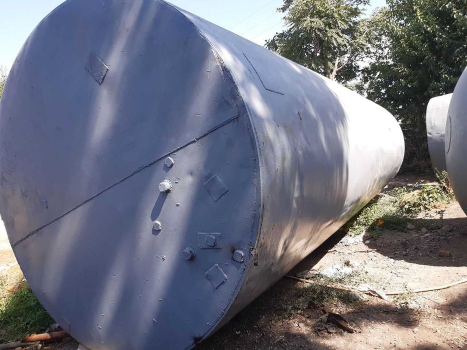 Ёмкость 55 кубовая для воды. Чистая. Звоните.