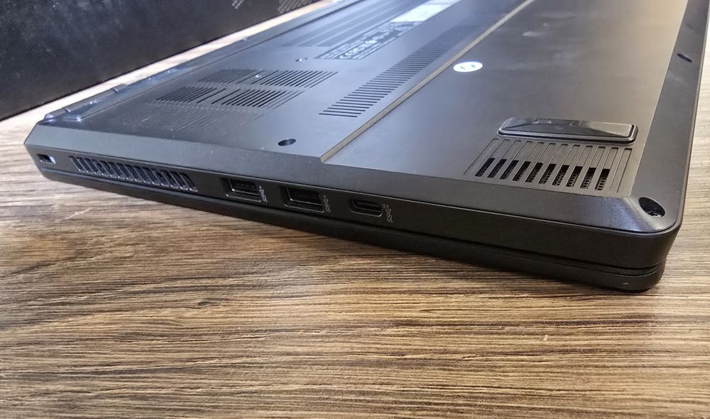 Laptop Gaming ASUS ROG Zephyrus G14 GA401 - Ryzen 7 4800HS / GTX 1650