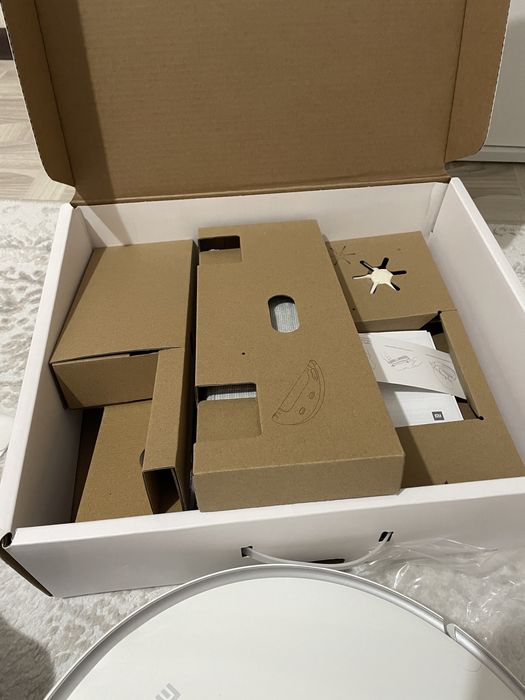 Продам робот пылесос xiaomi mi robot vacuum mop2
