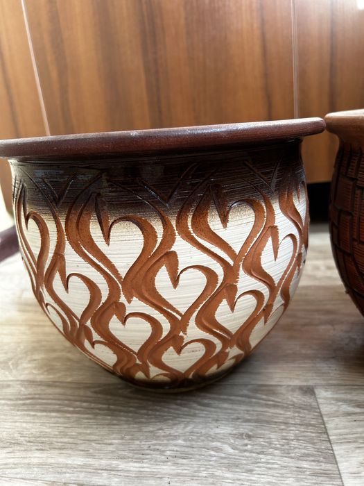 Продаю цветочные горшки